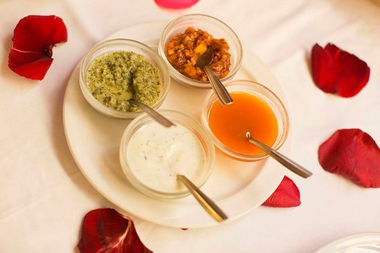 Restaurante Agra platos con comida